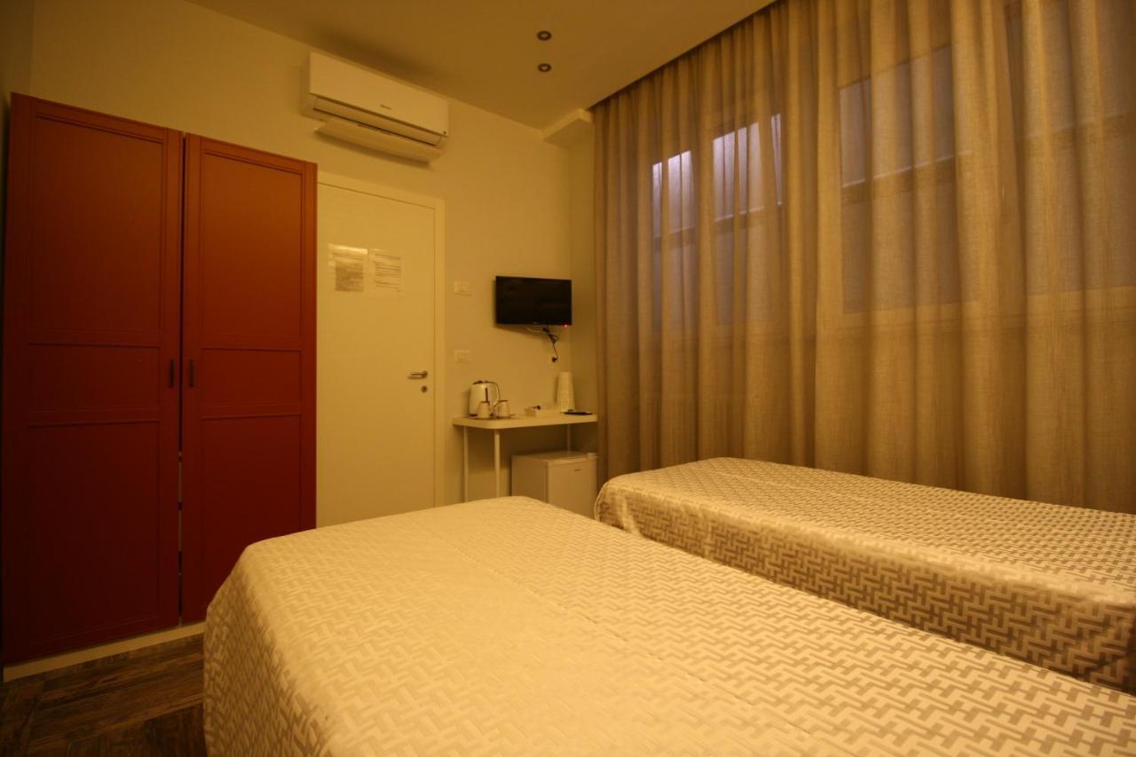 Recia Room เนเปิลส์ ภายนอก รูปภาพ