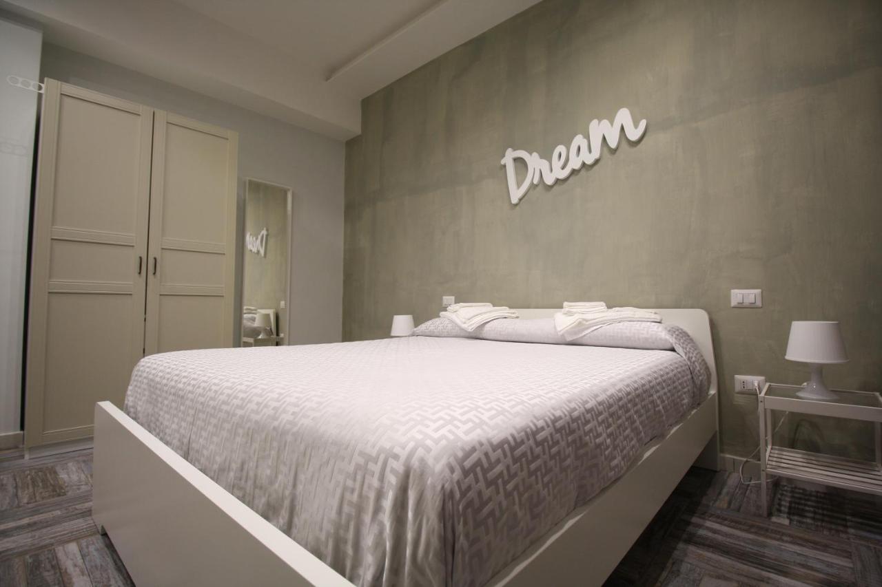Recia Room เนเปิลส์ ภายนอก รูปภาพ